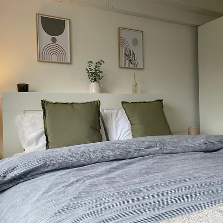 Cosy 2-Bed House In Ancoats Manchester!-3